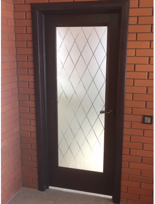Дверь «Аида Н» со стеклом Ромб гравироввка